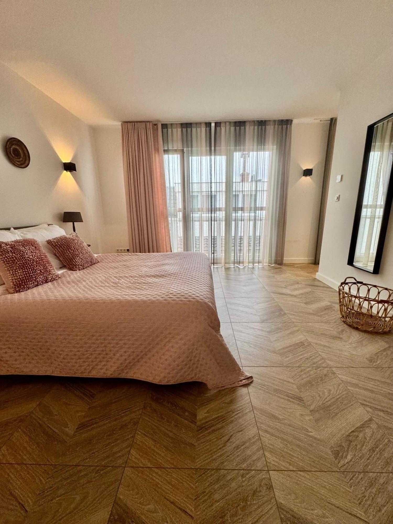 Appartamento Homes By The C